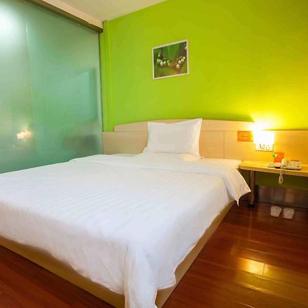 7Days Inn Shantou Jin Yuan Road Oda fotoğraf