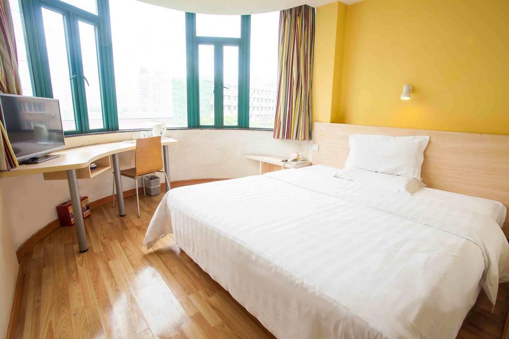 7Days Inn Shantou Jin Yuan Road Oda fotoğraf